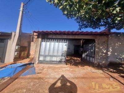 Casa para Venda, em Santa Cruz do Rio Pardo, bairro Bosque Lorenzetti II, 3 dormitrios, 1 banheiro, 2 vagas